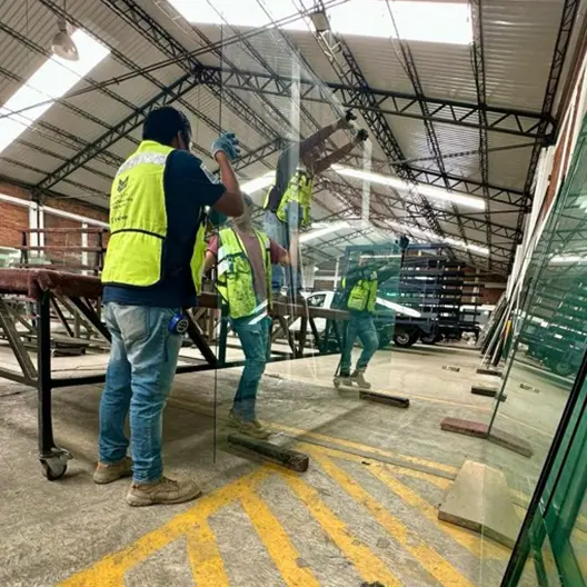 Cobalto Contacto Foto 6